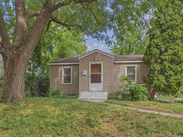 1853 Taylor Avenue , Saint Paul, MN 55104