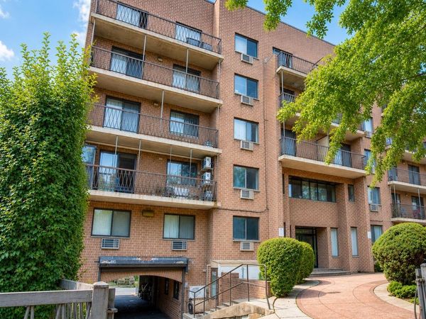 147-45 Barclay Avenue , Unit L3, Flushing, NY 11355