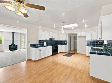 18525 Siesta Dr, Penn Valley, CA 95946 Photo