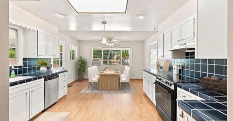 18525 Siesta Dr, Penn Valley, CA 95946 Photo