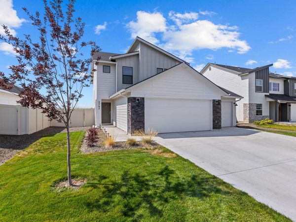 2747 E Valley Wind St, Kuna, ID 83634