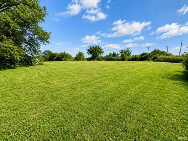 1550 E Tillman Road, Fort Wayne, IN 46816
