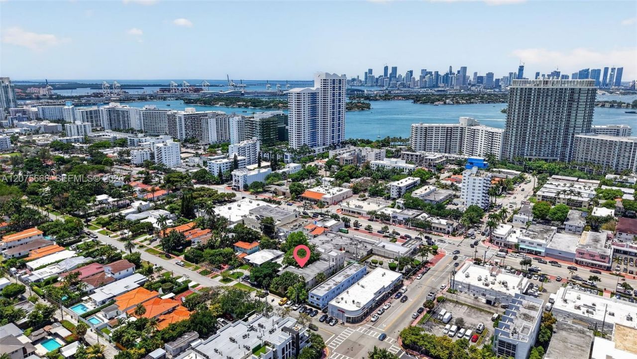 1446 Lenox Ave , Unit 5, Miami Beach, FL 33139 Photo