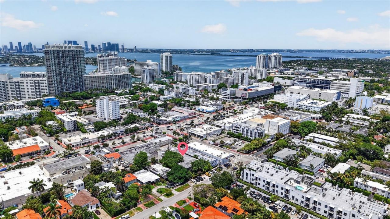 1446 Lenox Ave , Unit 5, Miami Beach, FL 33139 Photo