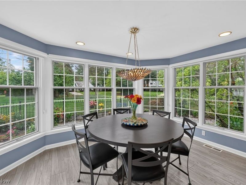 33433 Pinetree Road, Pepper Pike, OH 44124 Photo 16