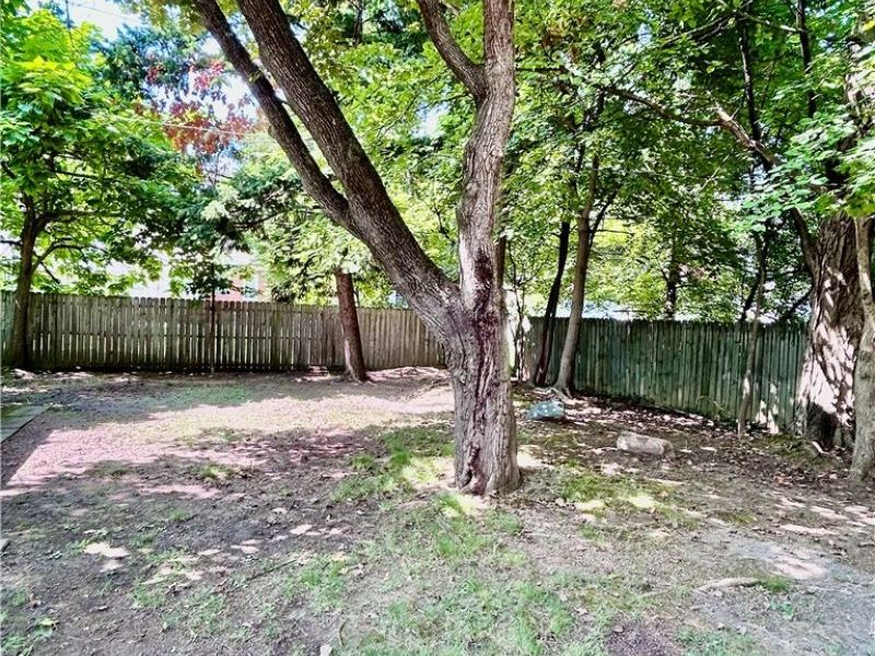 1356 Worton Boulevard, Mayfield Heights, OH 44124 Photo 13