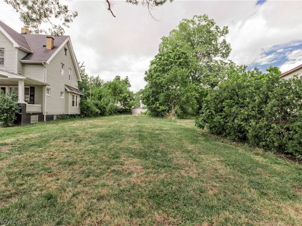 3332 E 121st Street, Cleveland, OH 44120
