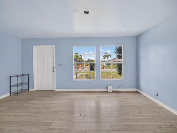 1028 36TH Street, West Palm Beach, FL 33407