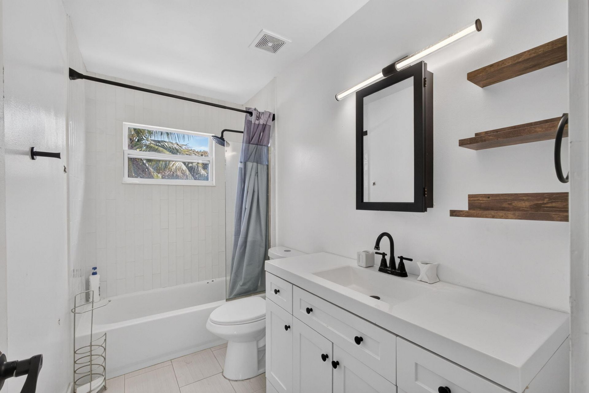 1028 36th Street, West Palm Beach, FL 33407 Photo