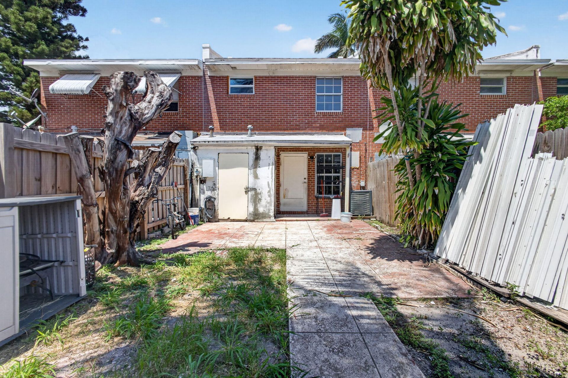1028 36th Street, West Palm Beach, FL 33407 Photo