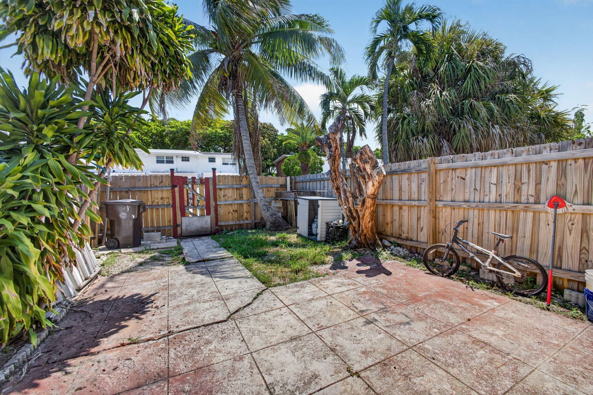 1028 36th Street, West Palm Beach, FL 33407 Photo
