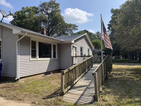 1175 Ravina Avenue, Benton Harbor, MI 49022