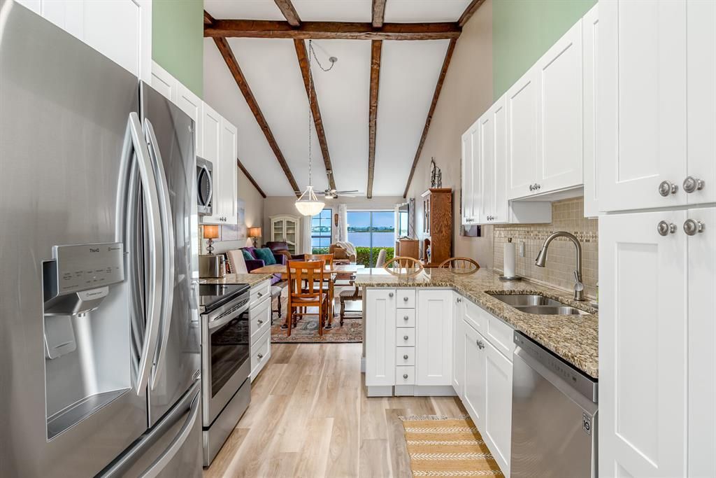 3513 SE Sandpiper Circle, Port Saint Lucie, FL 34952 Photo