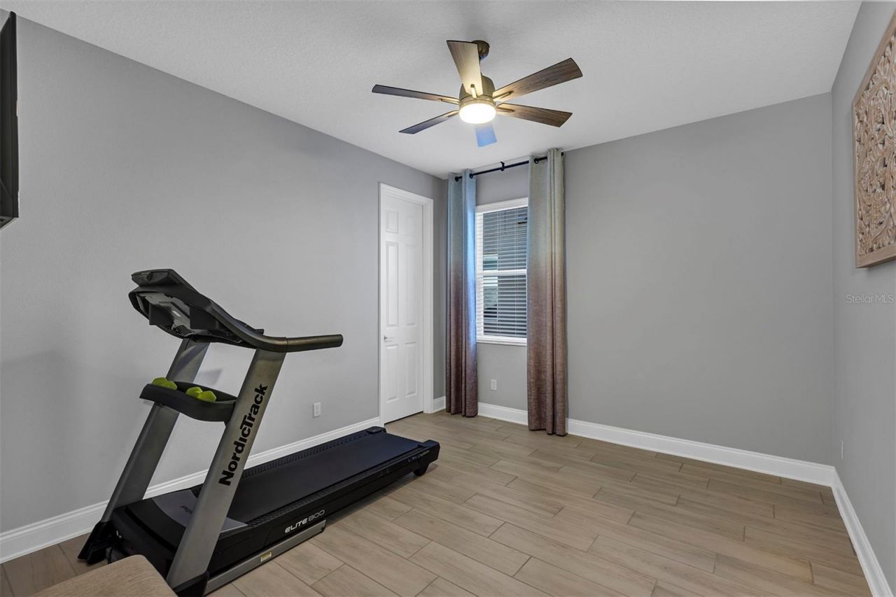 1112 Hull Island Drive, Oakland, FL 34787 Photo
