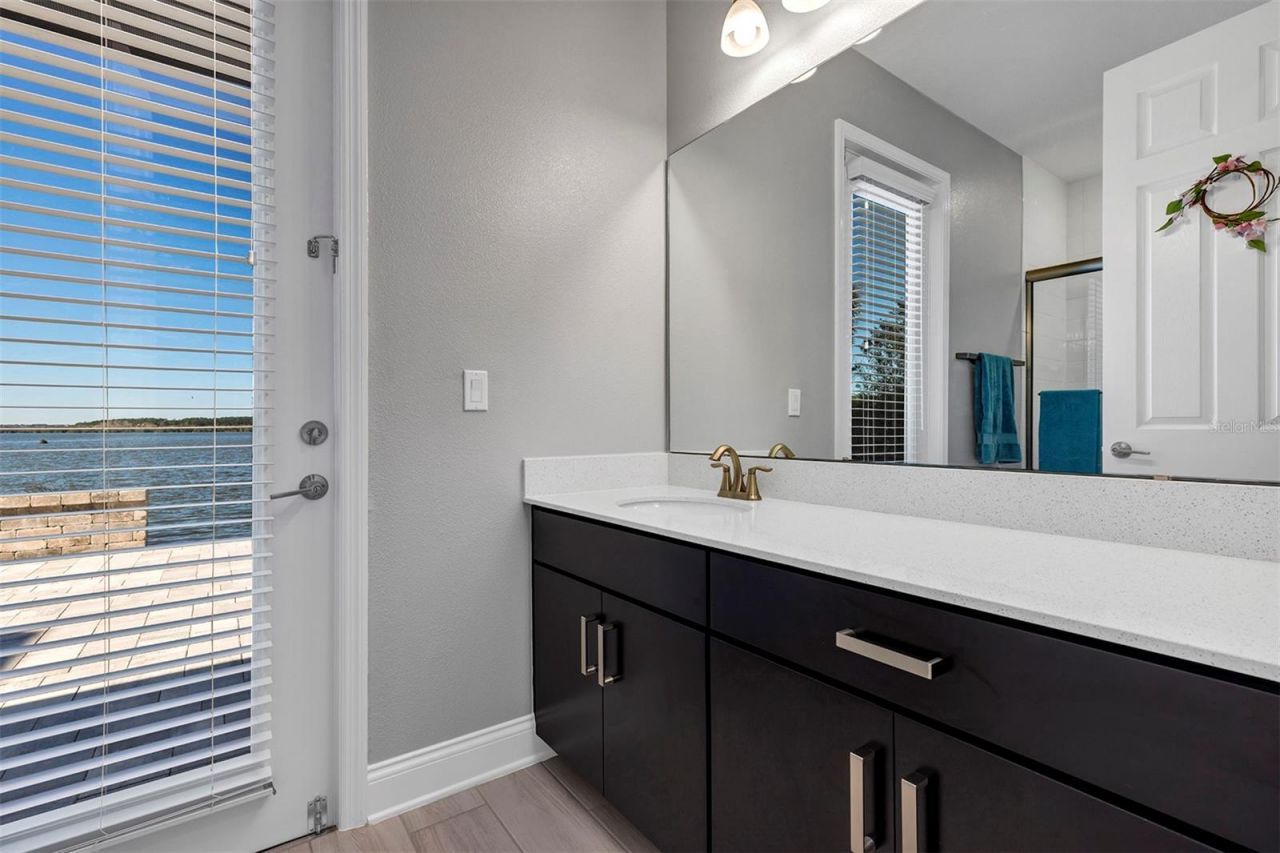 1112 Hull Island Drive, Oakland, FL 34787 Photo