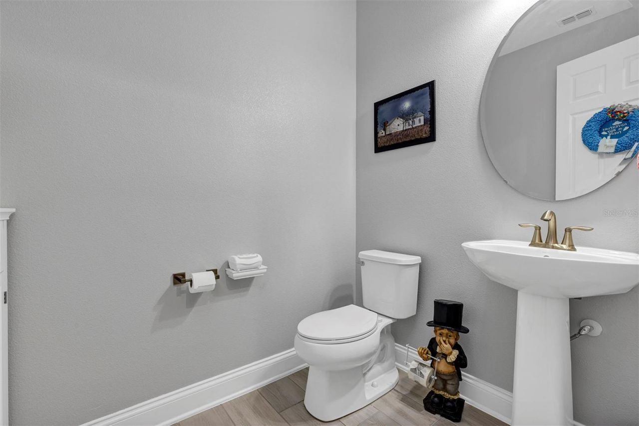 1112 Hull Island Drive, Oakland, FL 34787 Photo