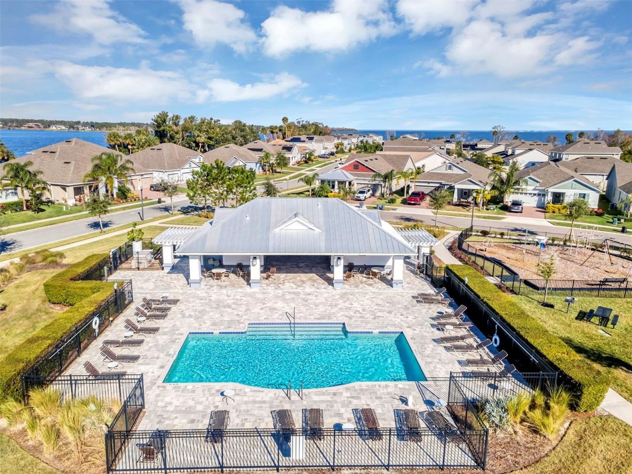 1112 Hull Island Drive, Oakland, FL 34787 Photo