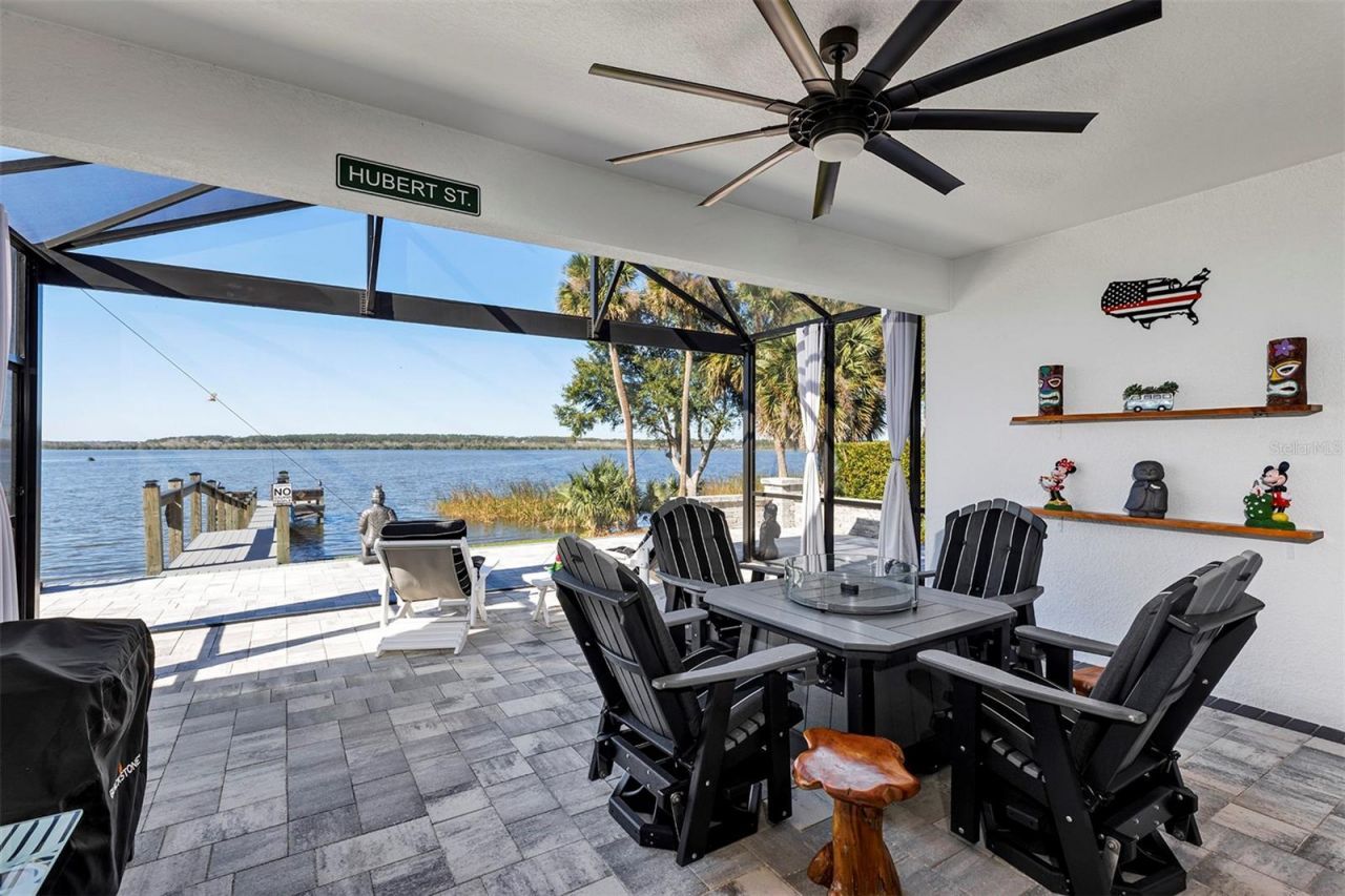 1112 Hull Island Drive, Oakland, FL 34787 Photo