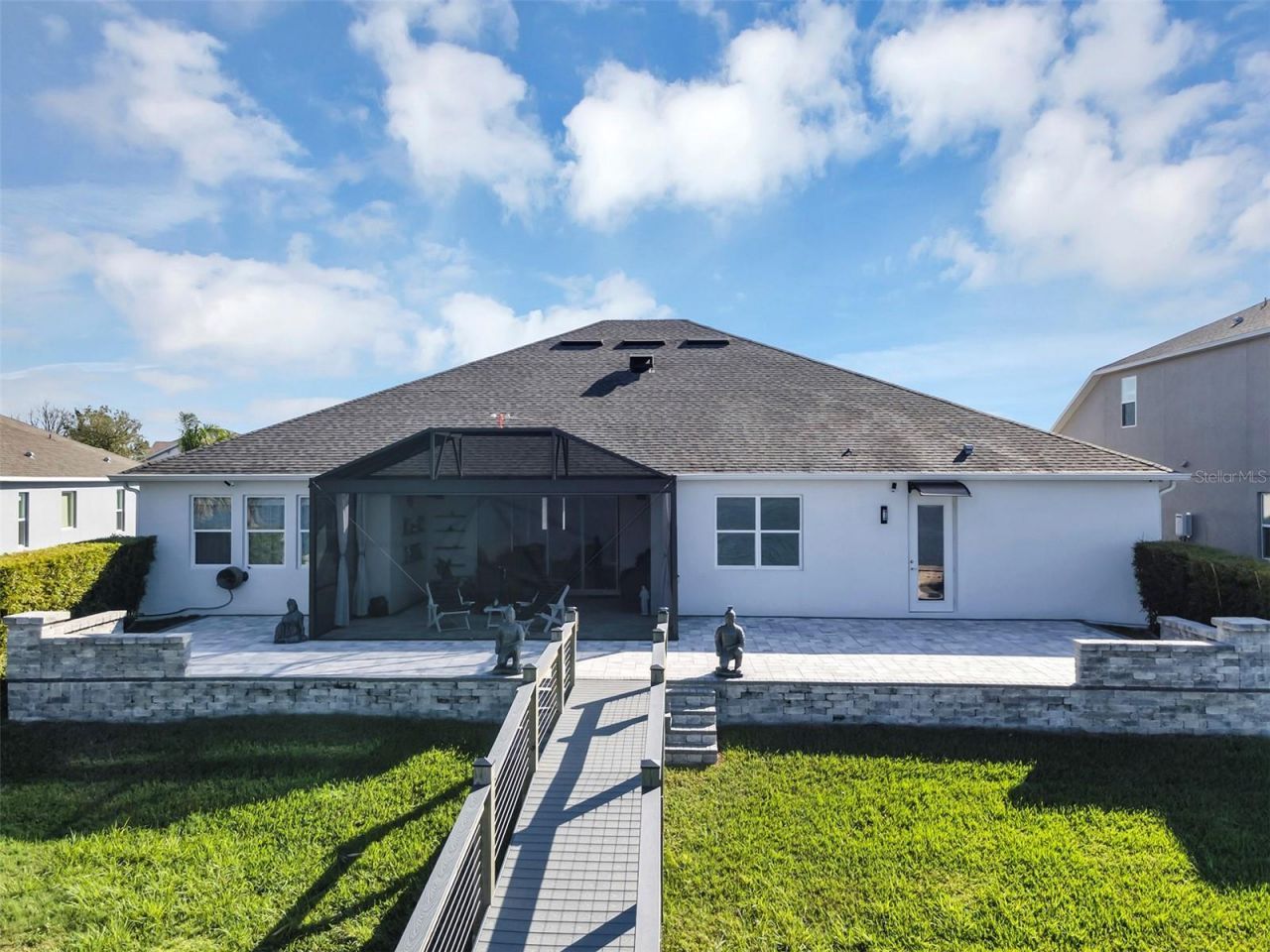 1112 Hull Island Drive, Oakland, FL 34787 Photo