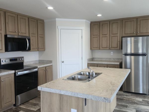 7995 Cheyenne Trail, Stagecoach, NV 89429