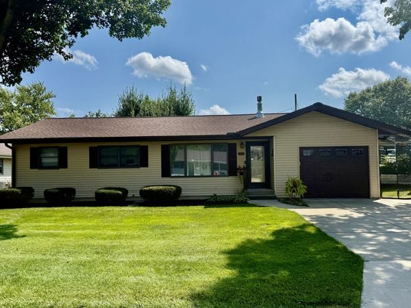 1408 23rd Street , Peru, IL 61354