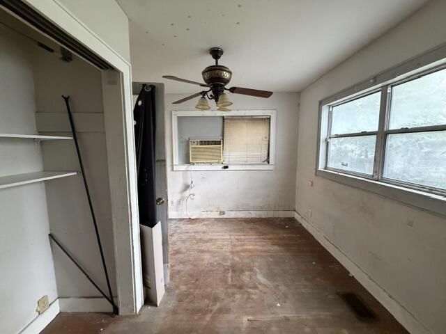 2691 Olympia Avenue Photo 12