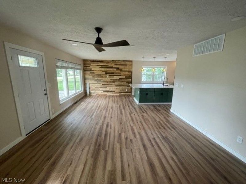 470 Chestnut Drive, Berea, OH 44017 Photo 3