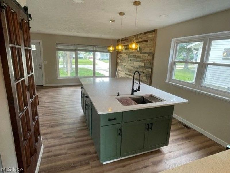 470 Chestnut Drive, Berea, OH 44017 Photo 5