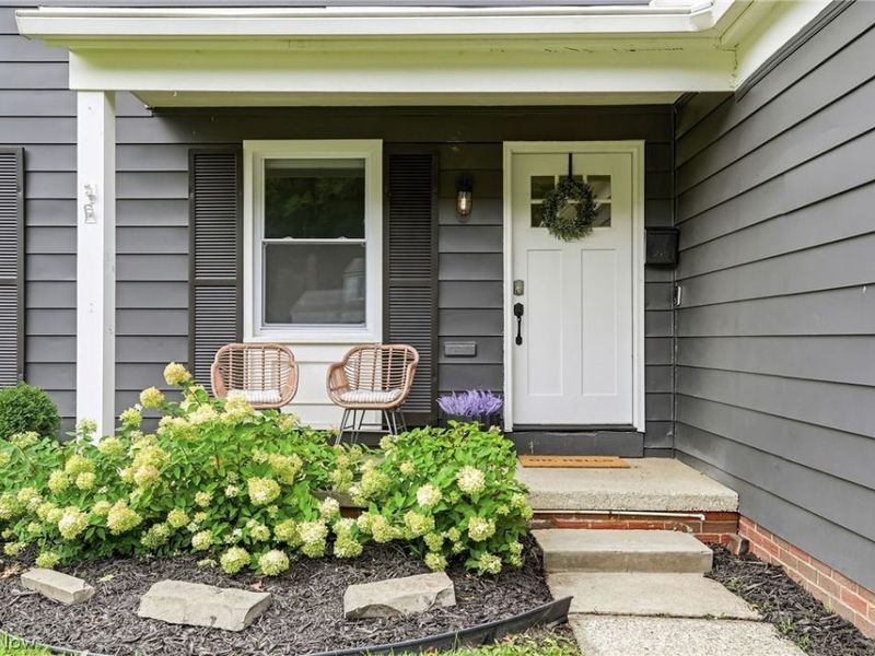 1124 Hillrock Drive, South Euclid, OH 44121 Photo 3