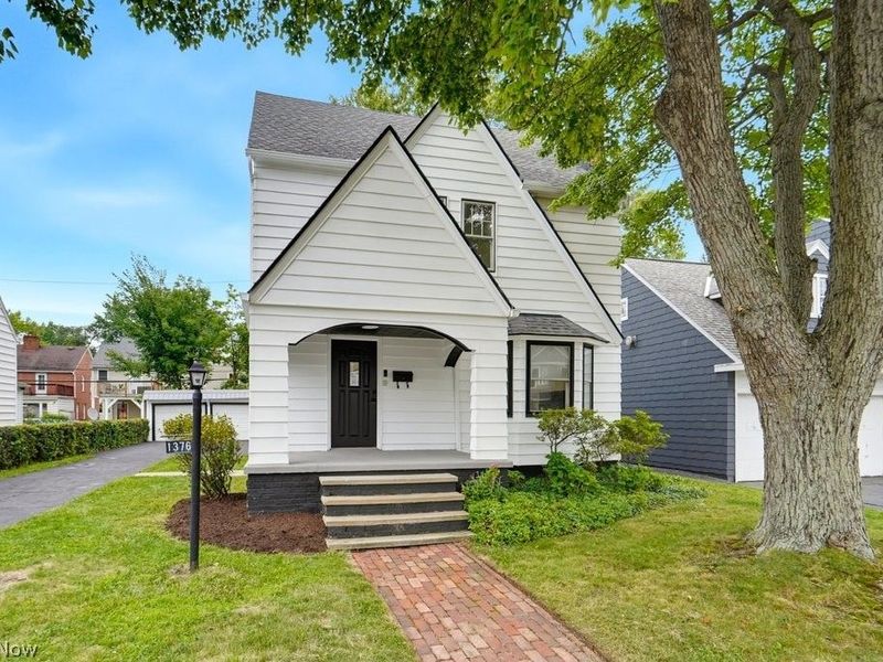 1376 Avondale Road, South Euclid, OH 44121 Photo 1