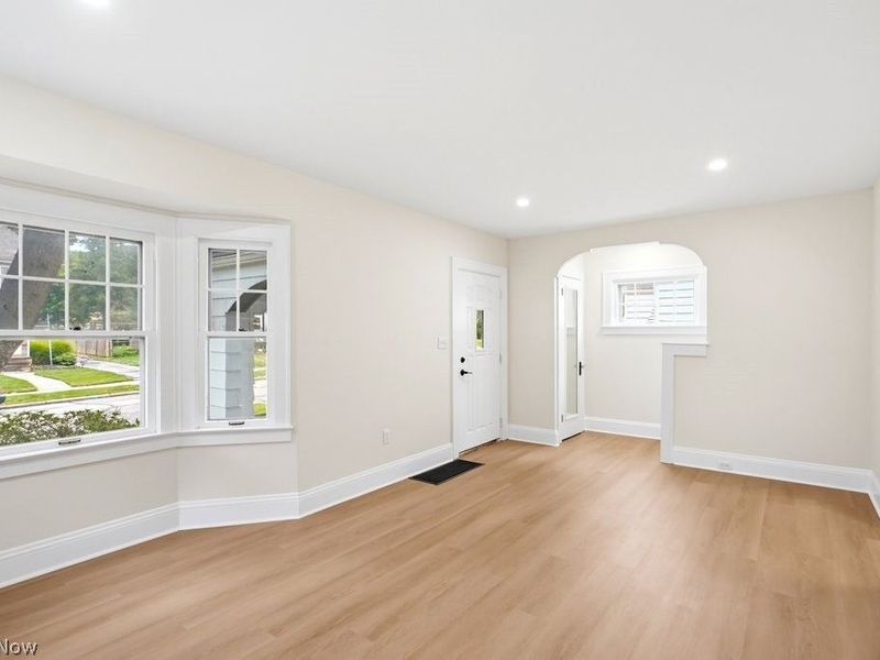 1376 Avondale Road, South Euclid, OH 44121 Photo 7