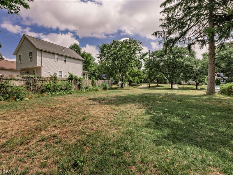 4292 E 163 Street, Cleveland, OH 44128 Photo 4