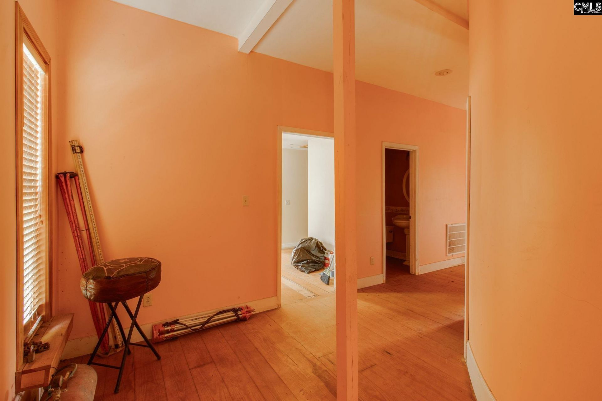 1334 Winterwood Road Photo 5