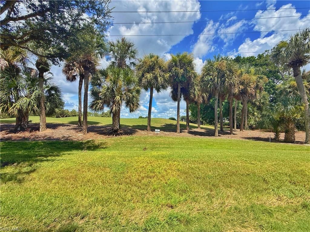1310 Charleston Square Dr, Unit 101, Naples, FL 34110 Photo