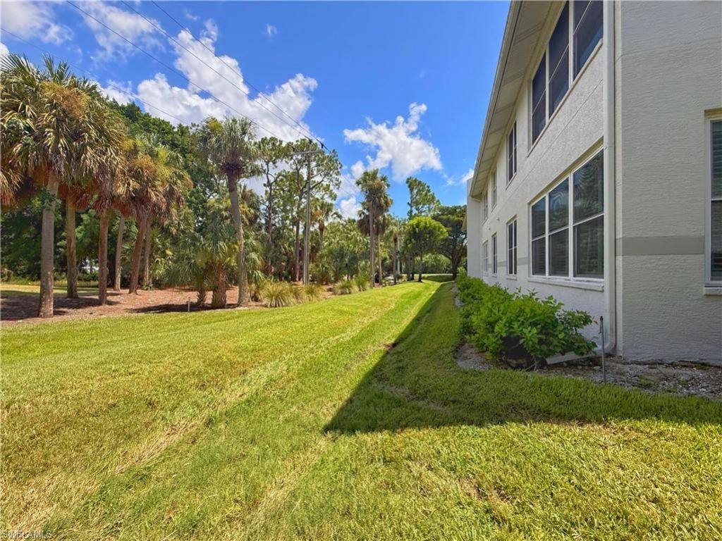 1310 Charleston Square Dr, Unit 101, Naples, FL 34110 Photo