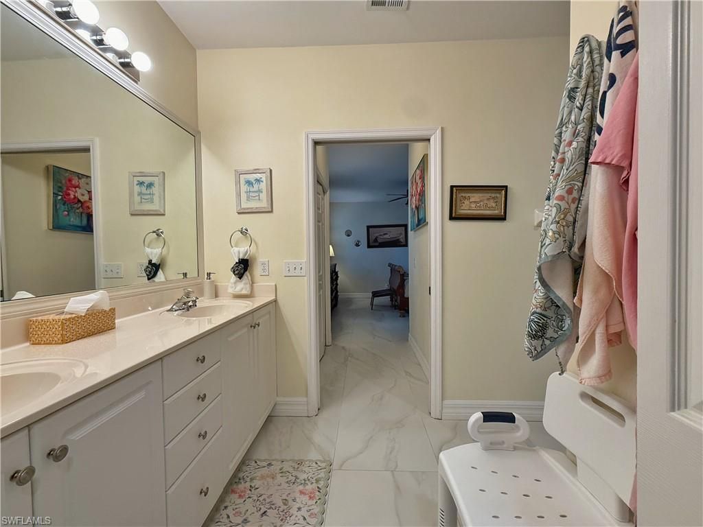 1310 Charleston Square Dr, Unit 101, Naples, FL 34110 Photo
