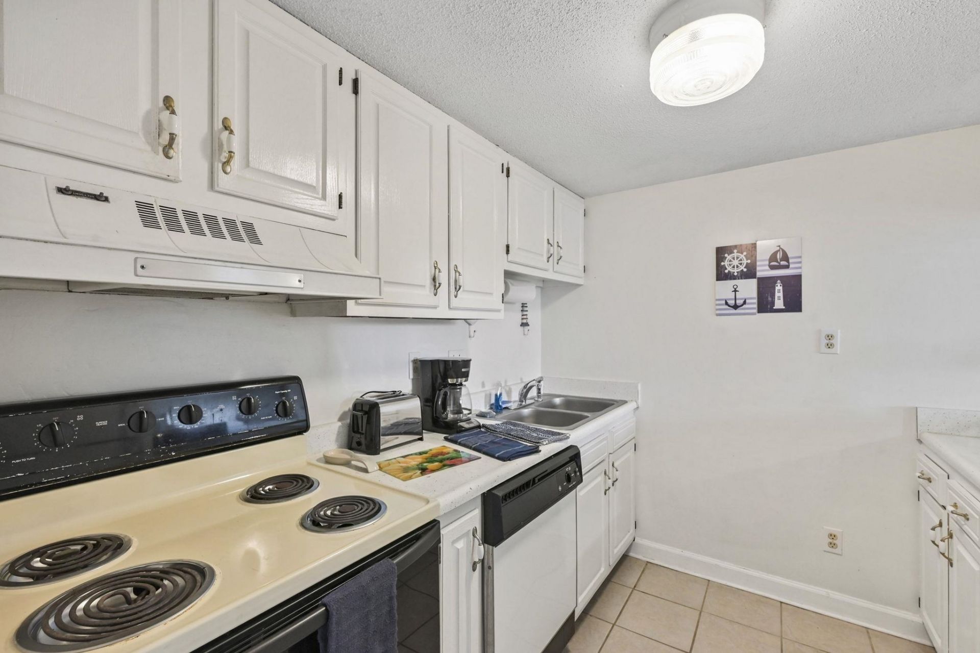 601 Mitchell Dr. Photo 20