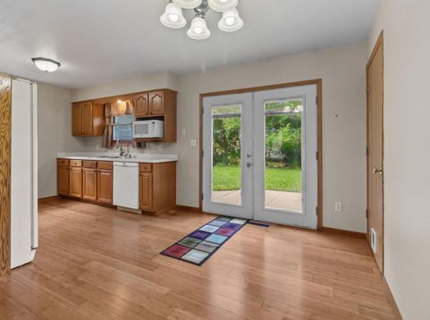 Main Photo