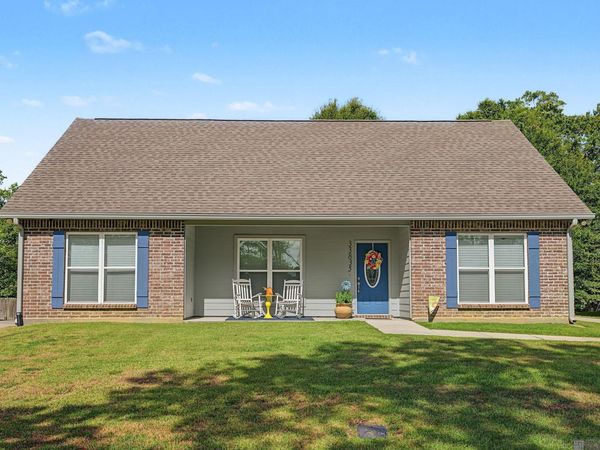 33835 Perkins Crossing Rd, Walker, LA 70785