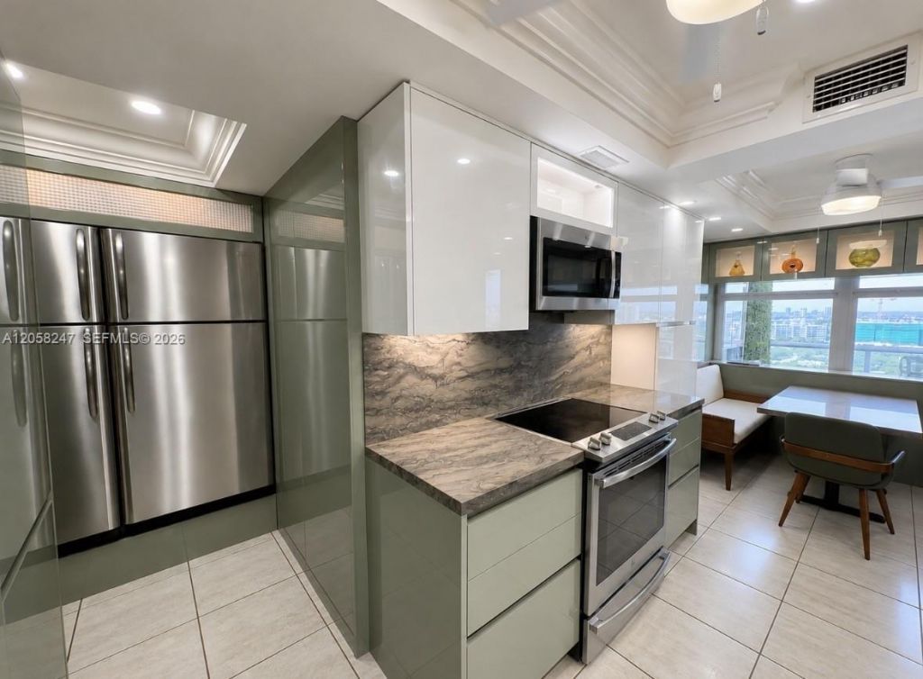 9511 Collins Ave , Unit 1507, Surfside, FL 33154 Photo