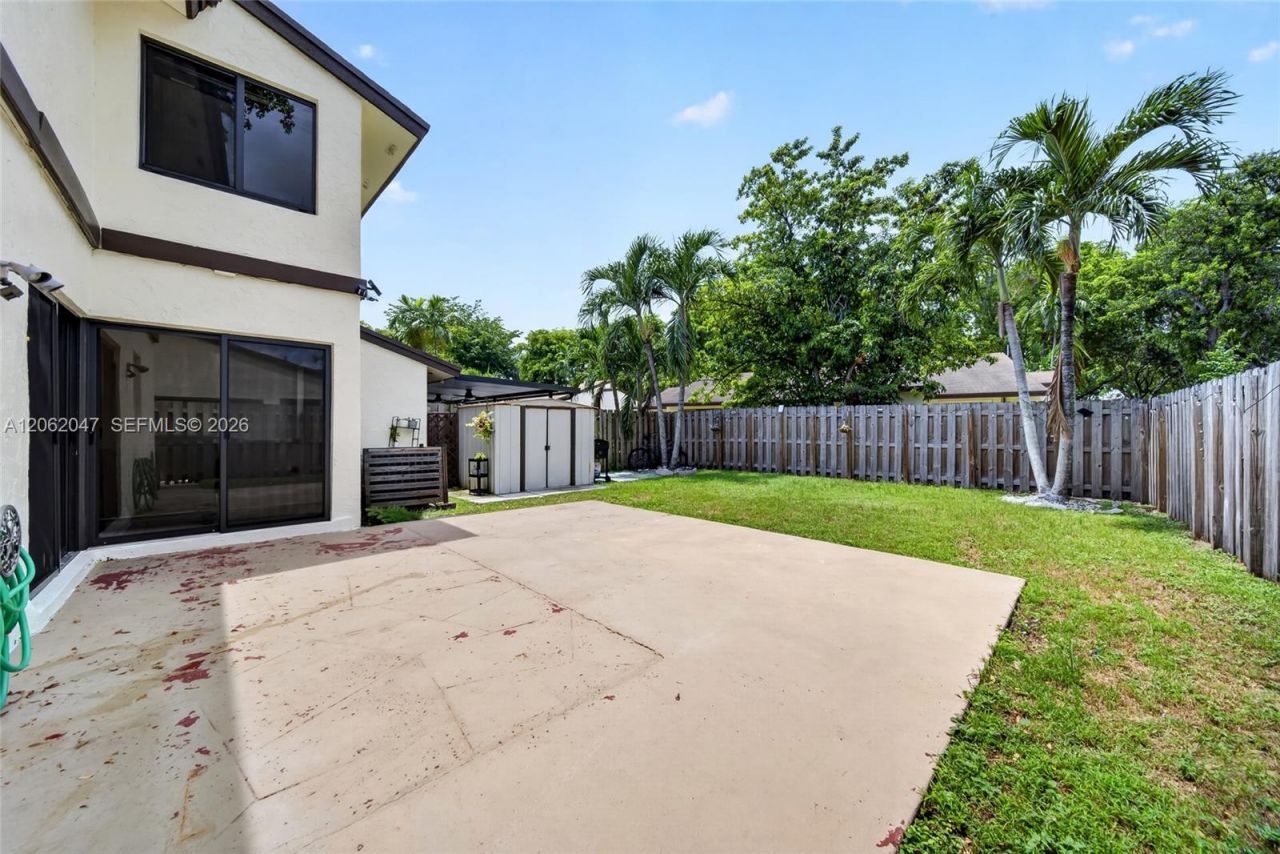 6834 SW 127th Pl , Miami, FL 33183 Photo