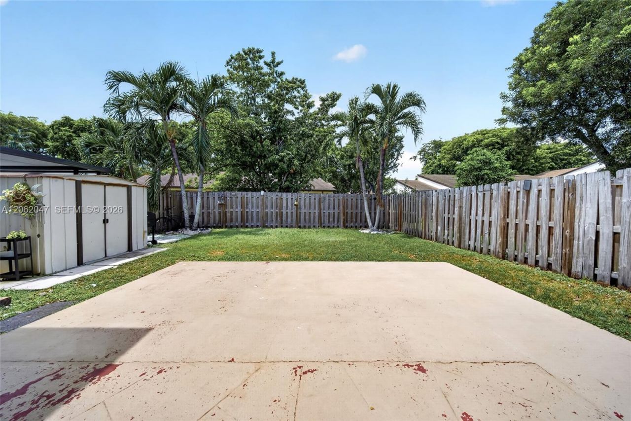 6834 SW 127th Pl , Miami, FL 33183 Photo