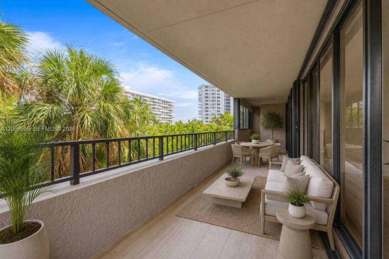 251 Crandon Blvd , Unit 210, Key Biscayne, FL 33149 Photo