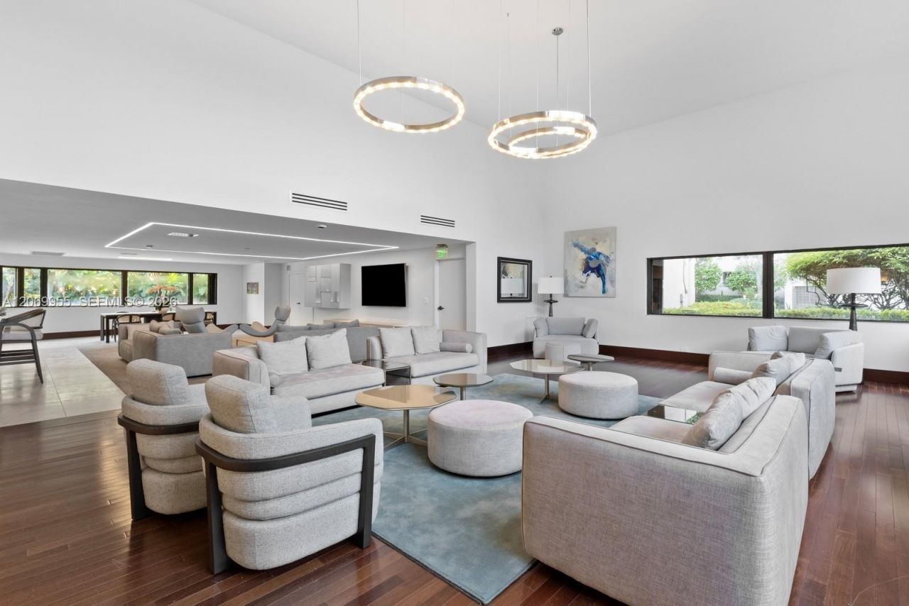 251 Crandon Blvd , Unit 210, Key Biscayne, FL 33149 Photo
