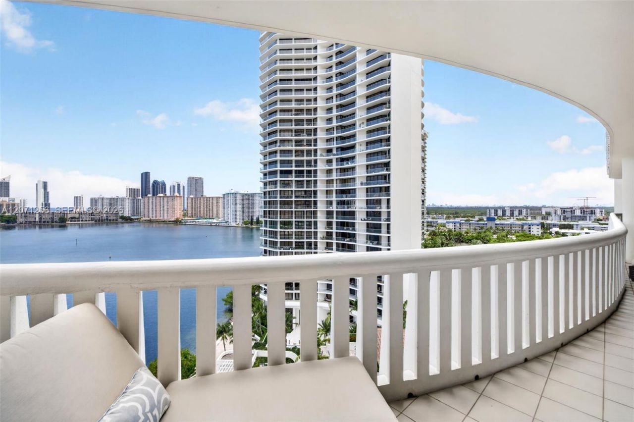 3000 Island Blvd , Unit 1201, Aventura, FL 33160 Photo