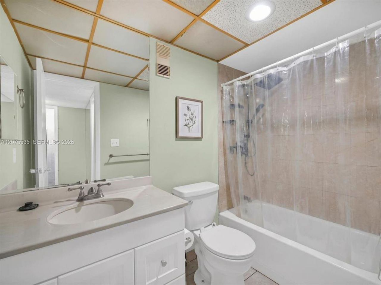 500 Executive Center Dr, Unit 3I, West Palm Beach, FL 33401 Photo