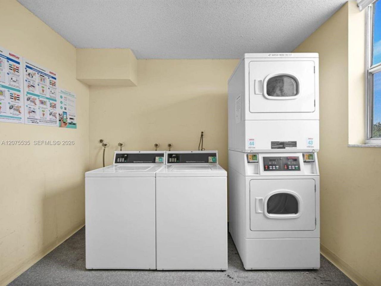 500 Executive Center Dr, Unit 3I, West Palm Beach, FL 33401 Photo
