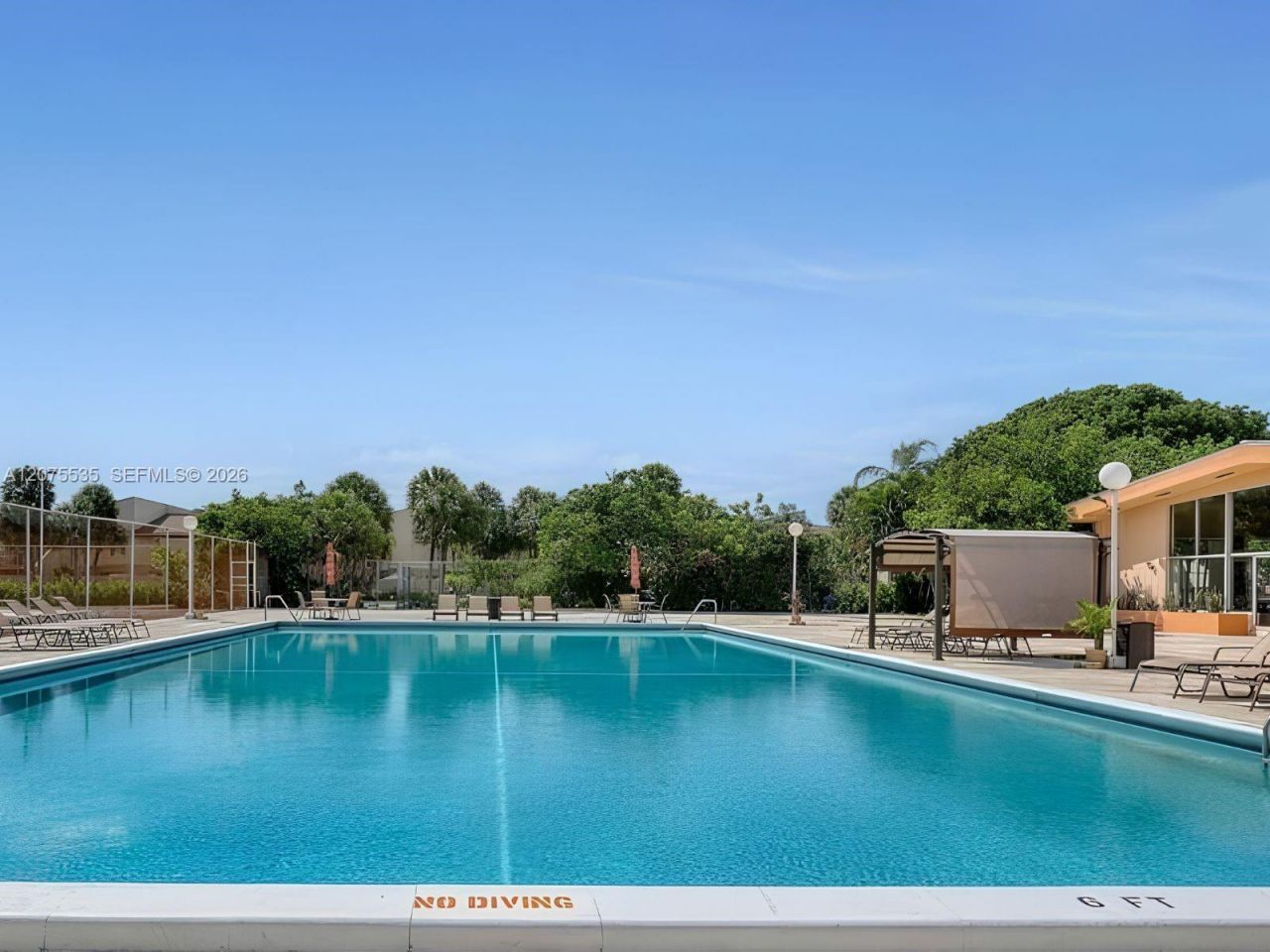 500 Executive Center Dr, Unit 3I, West Palm Beach, FL 33401 Photo