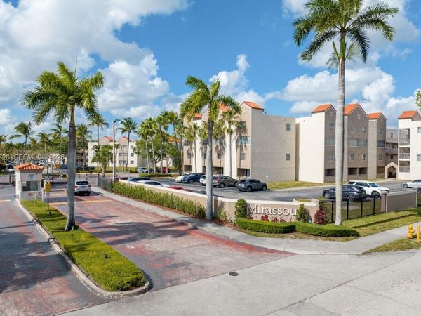 6195 NW 186th St , Unit 105, Hialeah, FL 33015