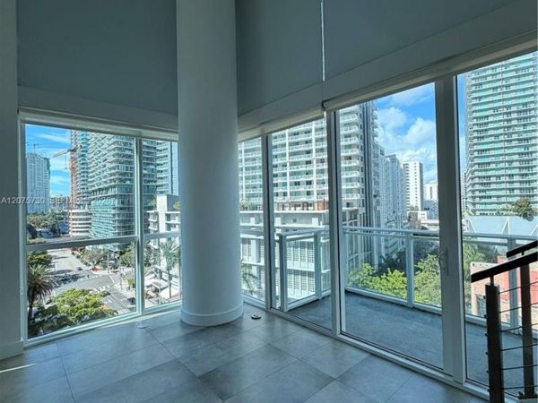 1080 Brickell Ave, Unit 913, Miami, FL 33131